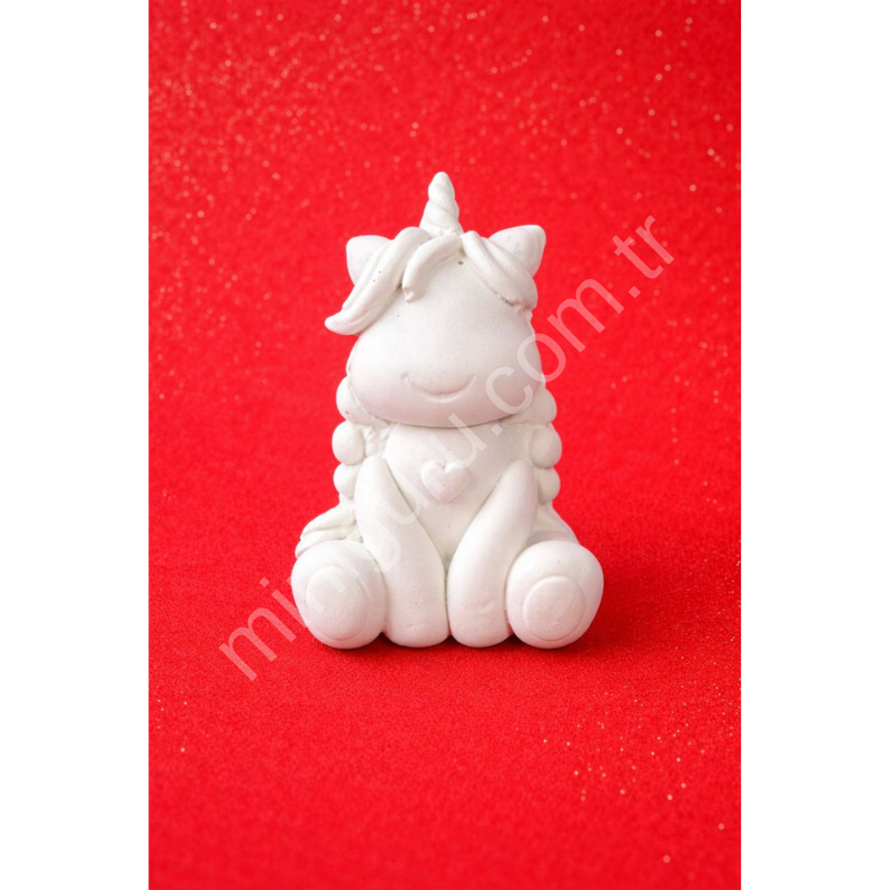 Oturan Unicorn Figürü